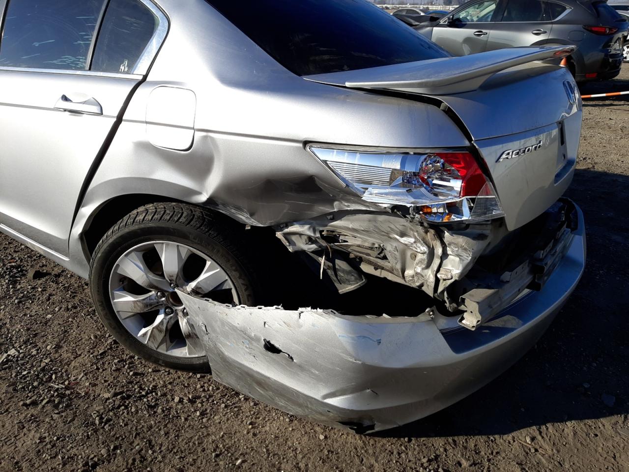 Photo 9 from auction – 2010 HONDA ACCORD EXL with VIN 1HGCP2F80AA060066