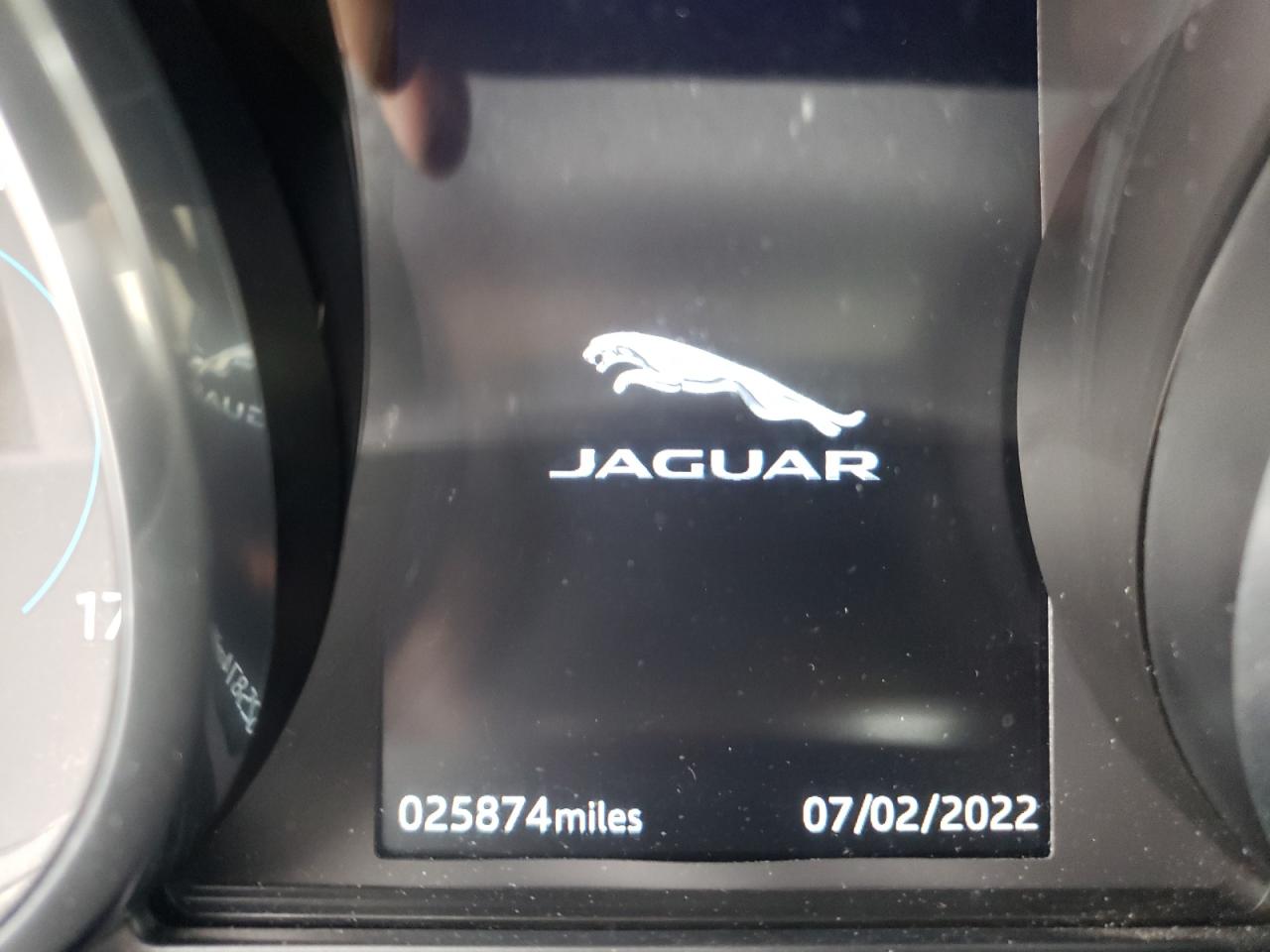 Photo 8 from auction – 2018 JAGUAR XE PREMIUM with VIN SAJAJ4FX8JCP23979