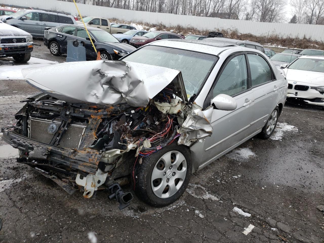 Photo 2 from auction – 2008 KIA SPECTRA EX with VIN KNAFE122X85534683