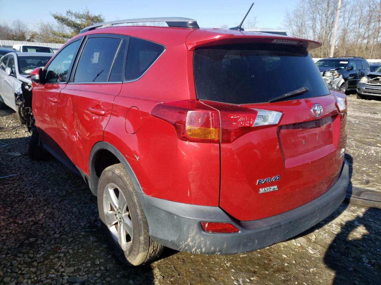 Photo 3 from auction – 2015 TOYOTA RAV4 XLE with VIN 2T3RFREV5FW299309