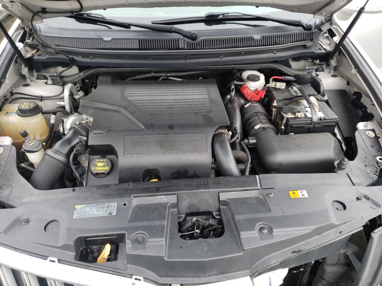 Photo 7 from auction – 2012 LINCOLN MKT with VIN 2LMHJ5AT1CBL52982