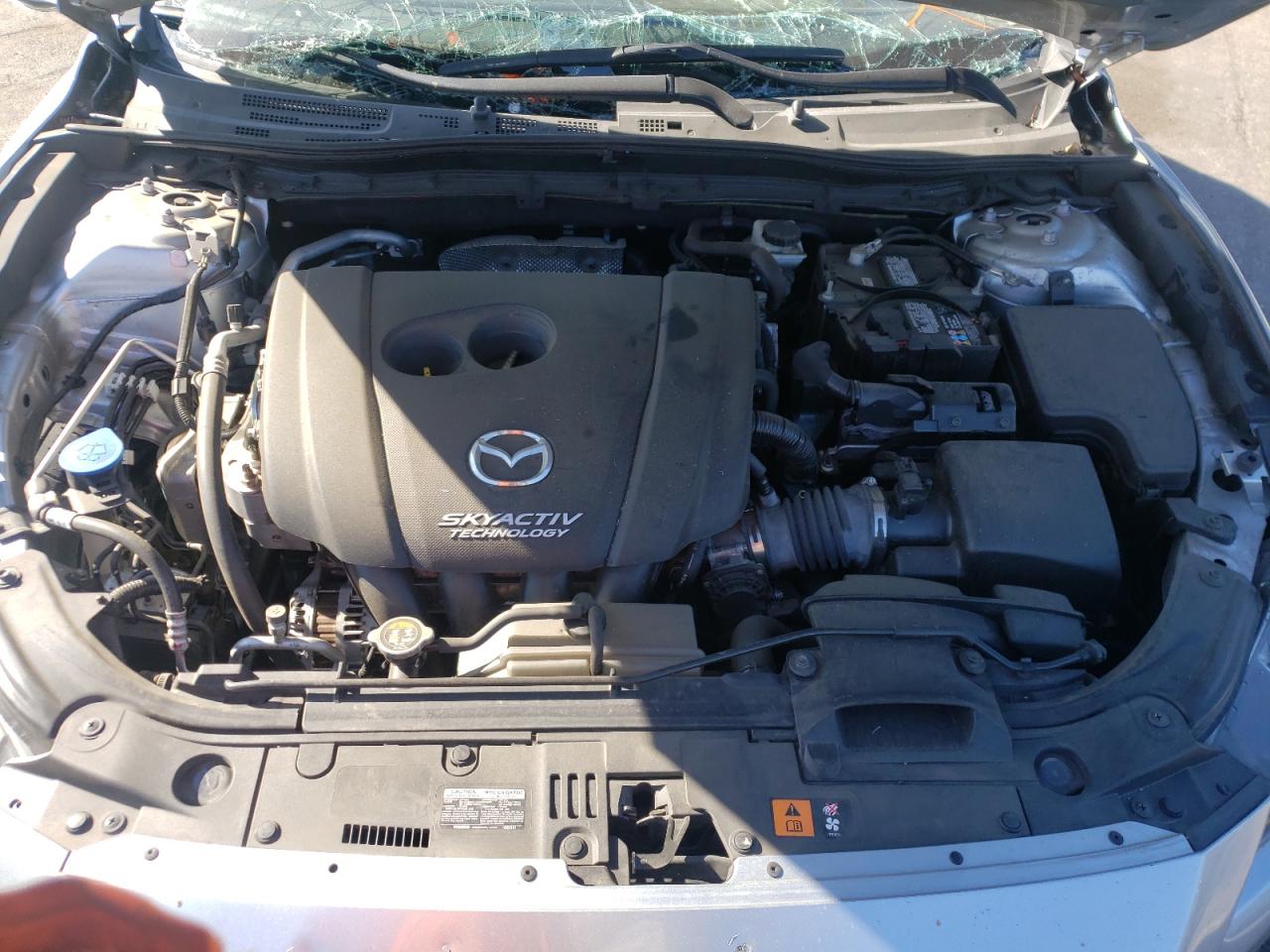 Photo 7 from auction – 2018 MAZDA 3 TOURING with VIN 3MZBN1L30JM199648