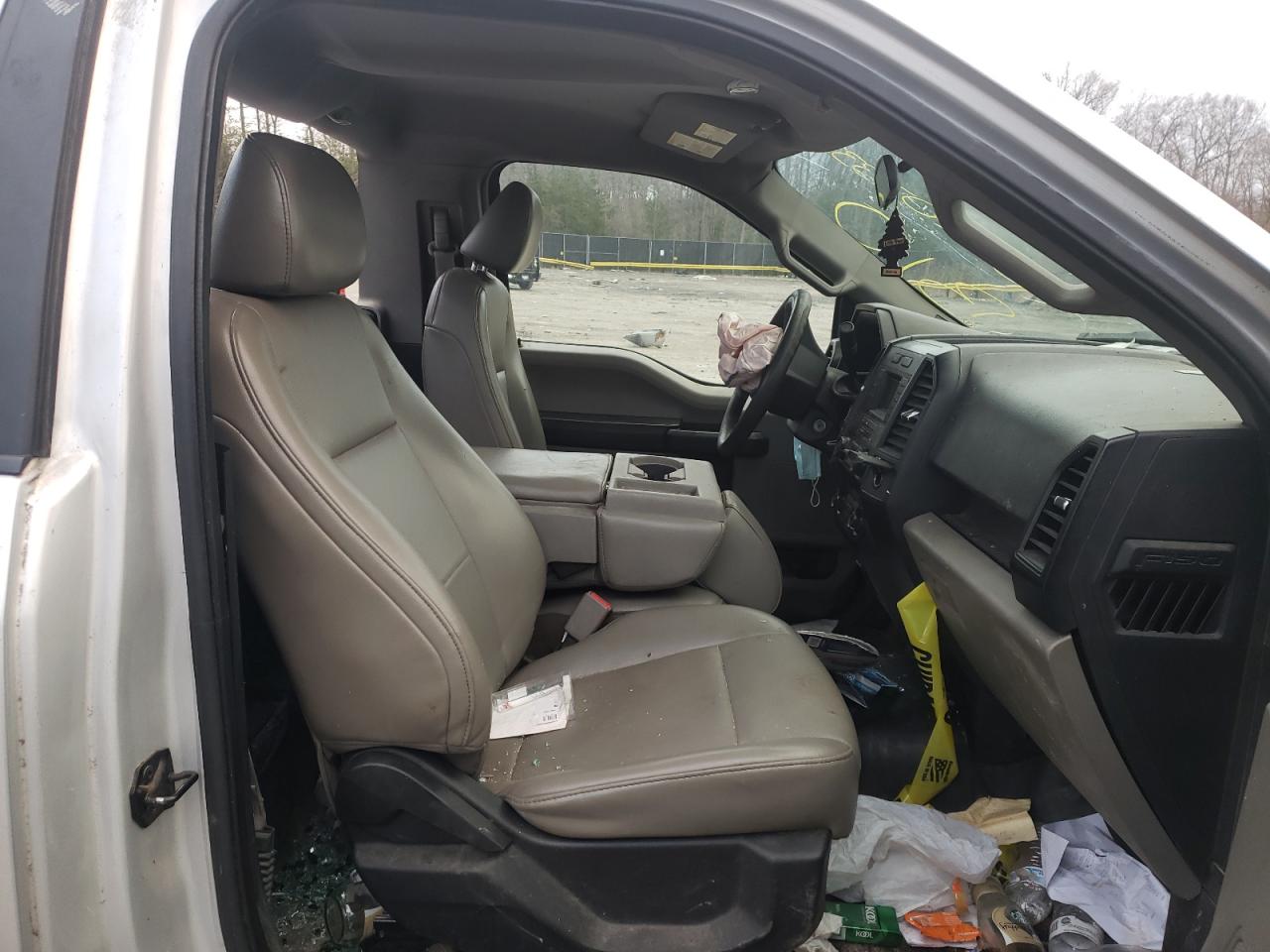 Photo 5 from auction – 2017 FORD F150 with VIN 1FTMF1C80HKC79974