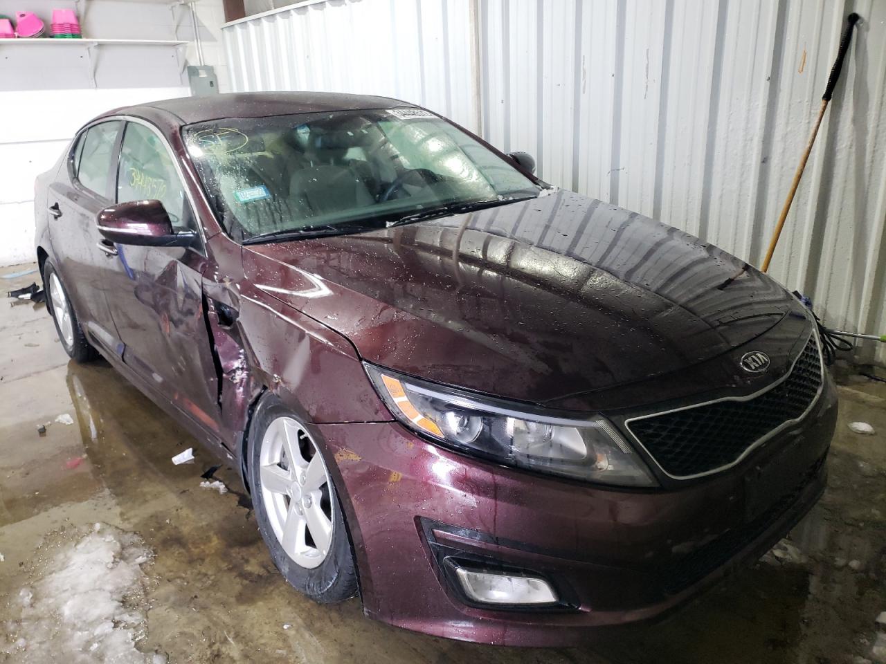 KIA OPTIMA LX 2015 with VIN 5XXGM4A72FG482368 - Photo from auction