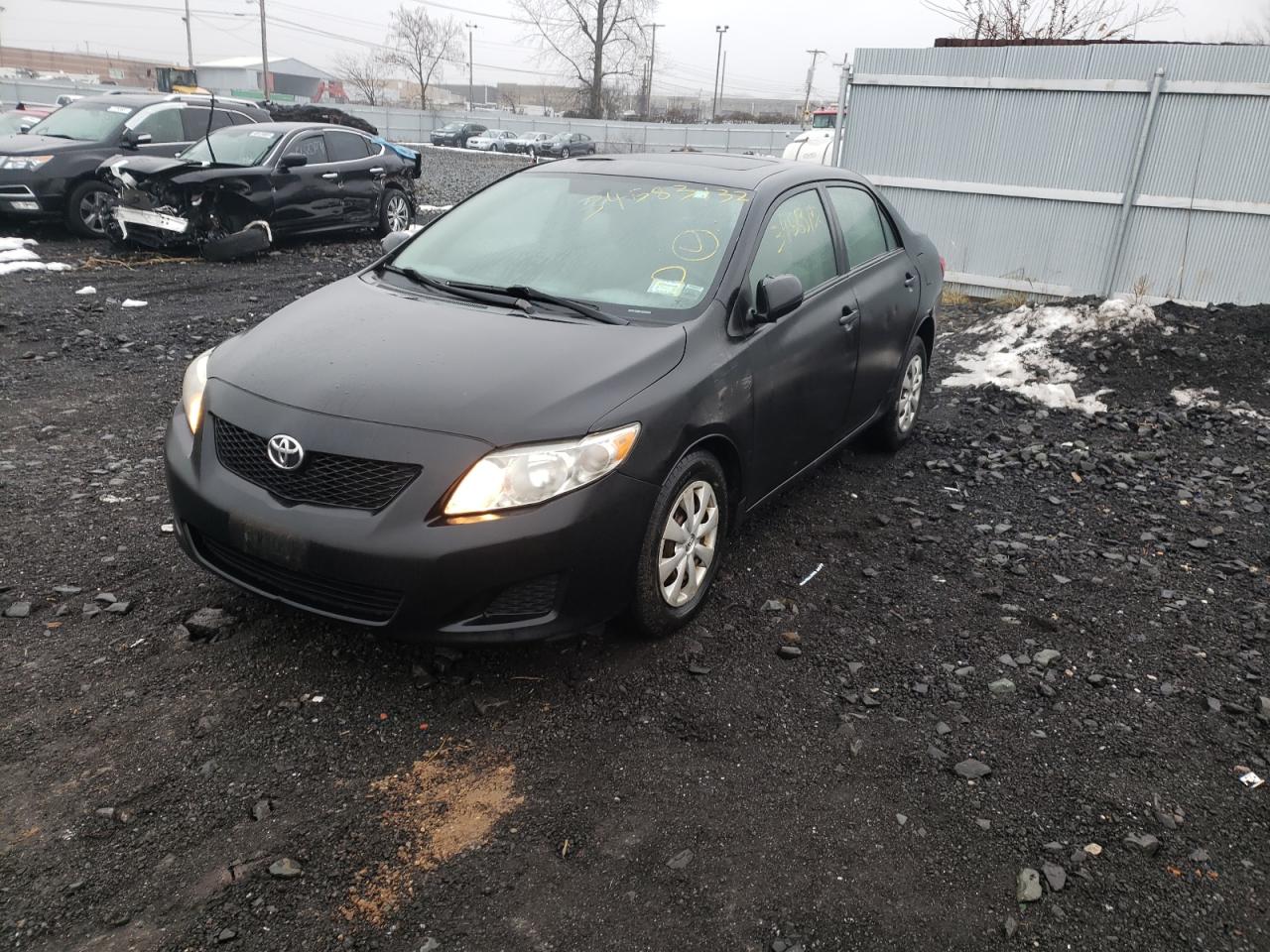 Photo 2 from auction – 2009 TOYOTA COROLLA with VIN 2T1BU40EX9C170496