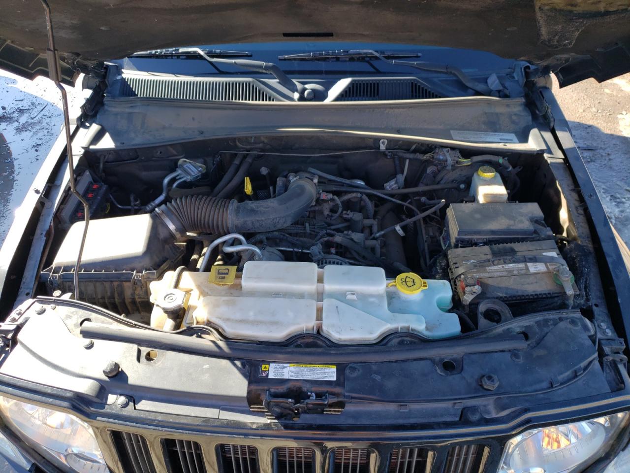 Photo 7 from auction – 2012 JEEP LIBERTY SP with VIN 1C4PJMAK1CW115114