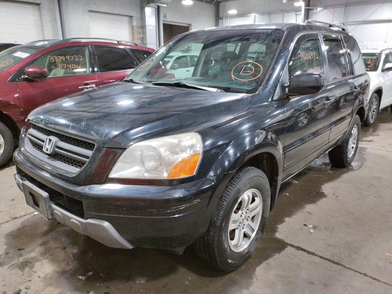 Photo 2 from auction – 2003 HONDA PILOT EXL with VIN 2HKYF18563H534814