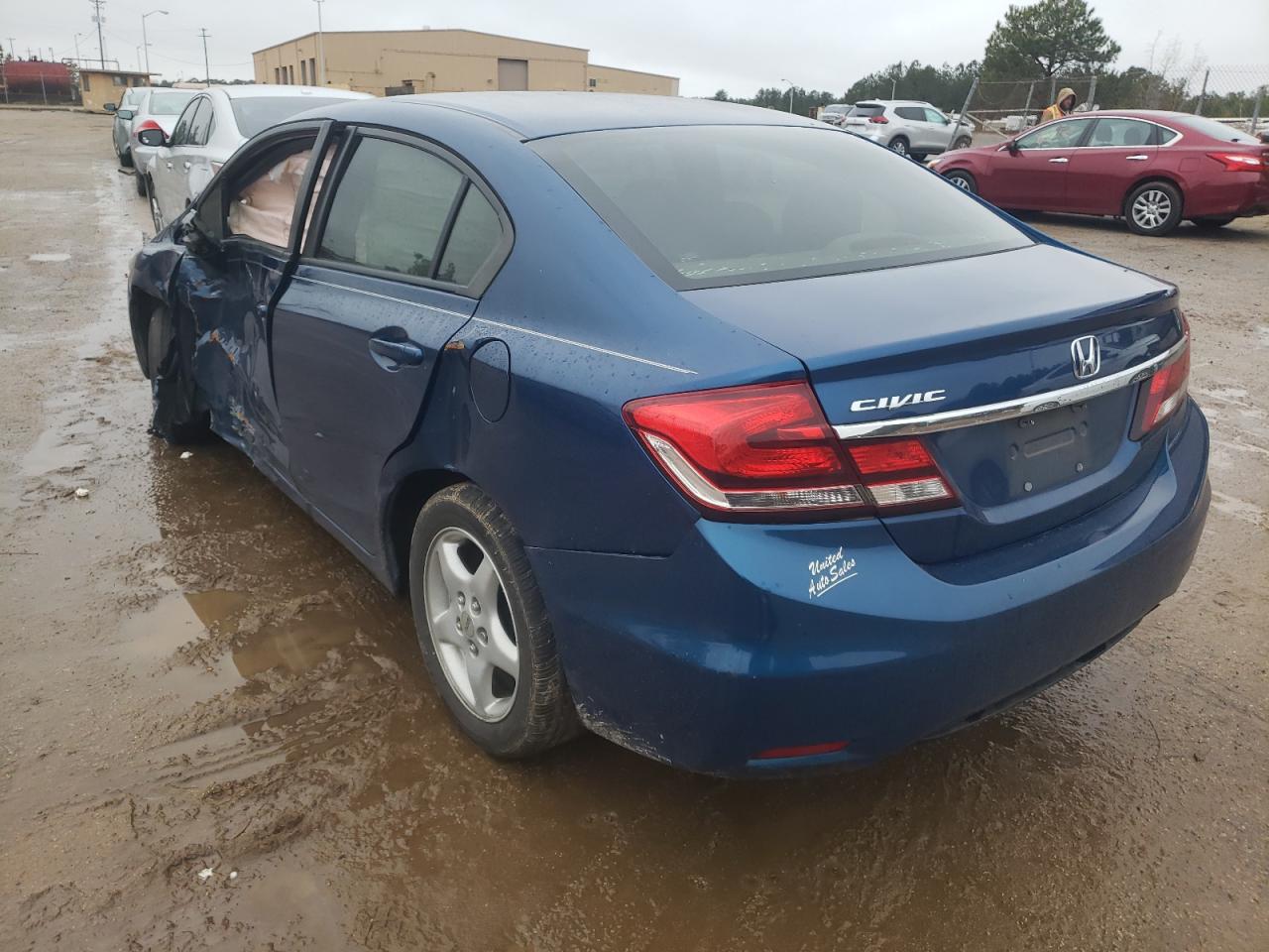 Photo 3 from auction – 2014 HONDA CIVIC LX with VIN 19XFB2F55EE023890