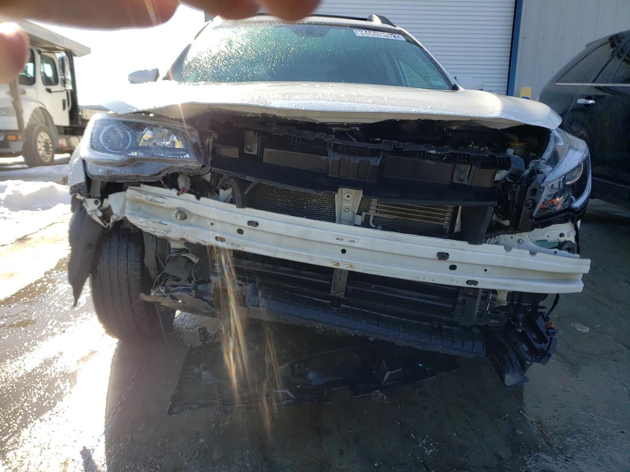 Photo 9 from auction – 2018 SUBARU OUTBACK 2. with VIN 4S4BSAHC4J3207705