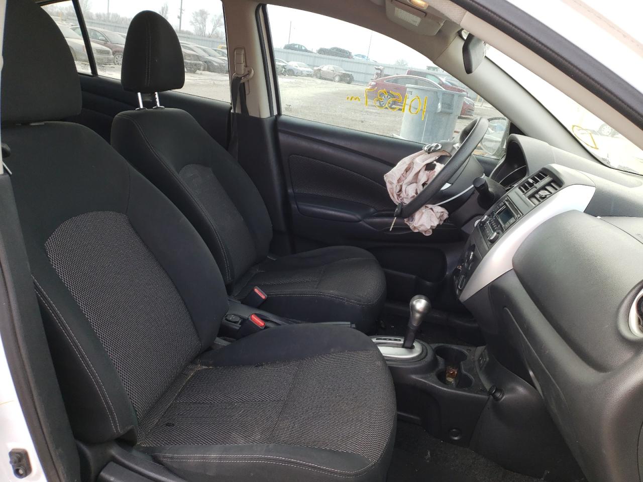 Photo 5 from auction – 2017 NISSAN VERSA S with VIN 3N1CN7AP8HL854156