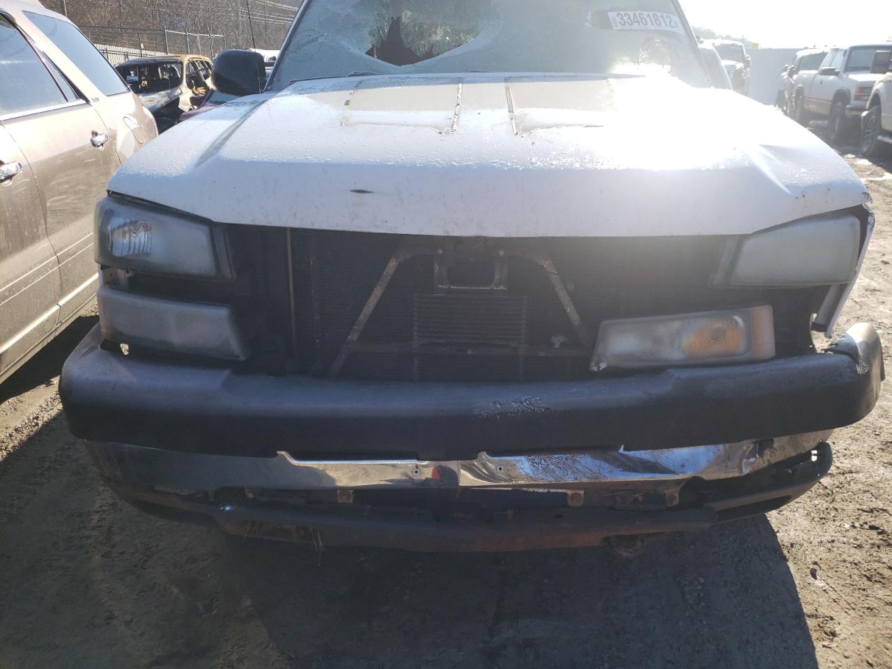 Photo 9 from auction – 2005 CHEVROLET SILVERADO with VIN 1GCHK29U45E220038