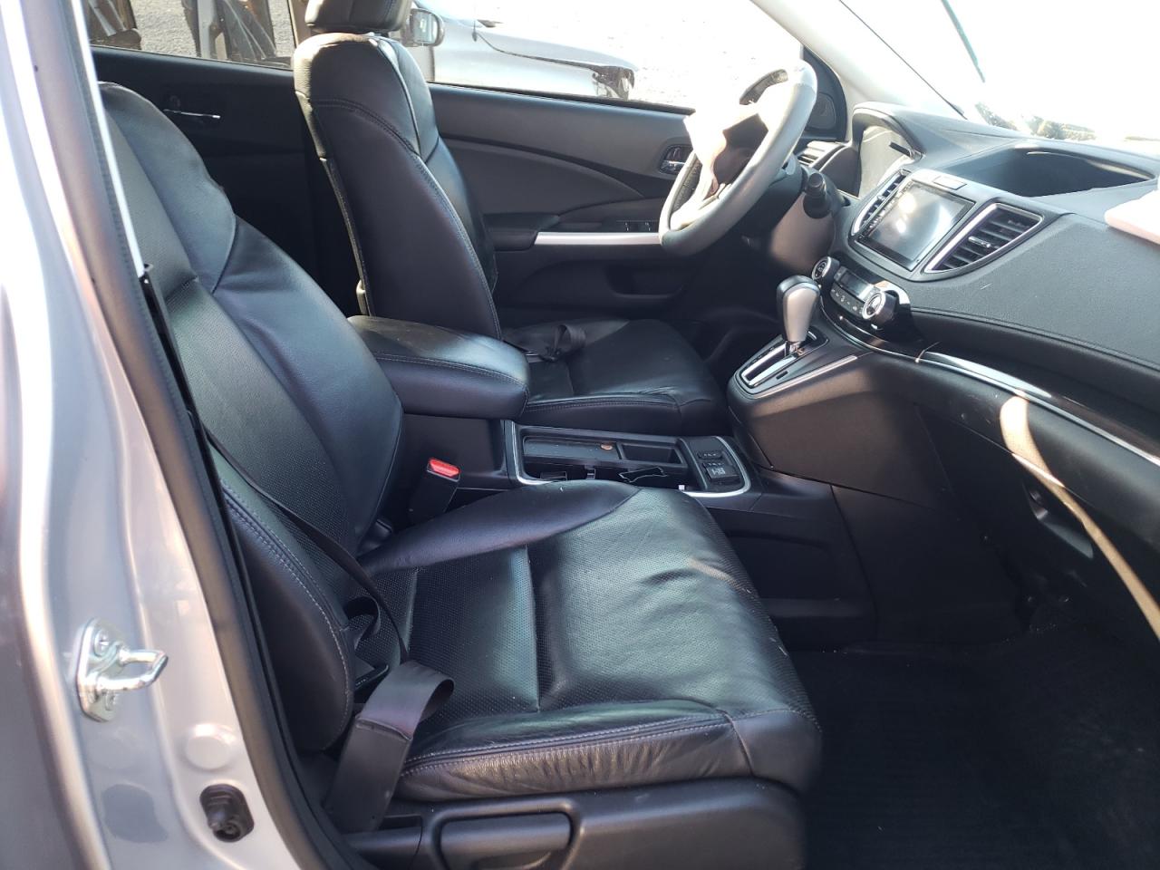 Photo 5 from auction – 2015 HONDA CR-V EXL with VIN 2HKRM4H76FH663282