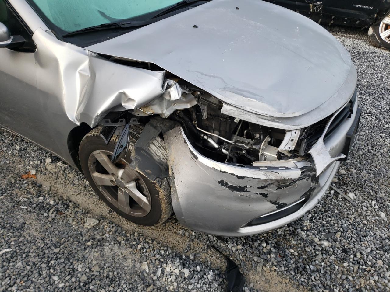 Photo 9 from auction – 2016 DODGE DART SXT with VIN 1C3CDFBA0GD605122