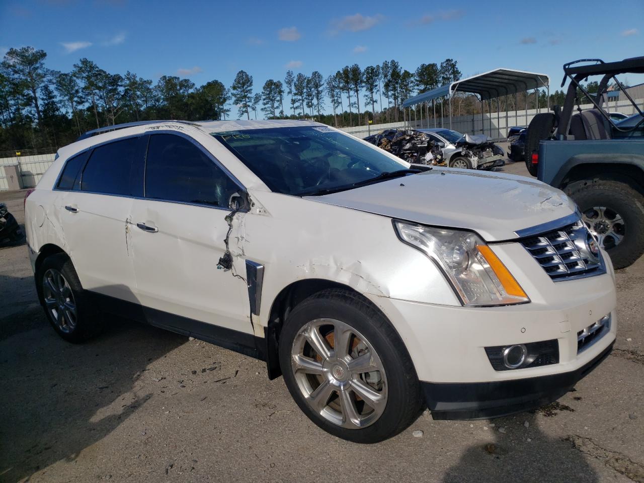 Photo 1 from auction – 2015 CADILLAC SRX PERFOR with VIN 3GYFNCE31FS630654