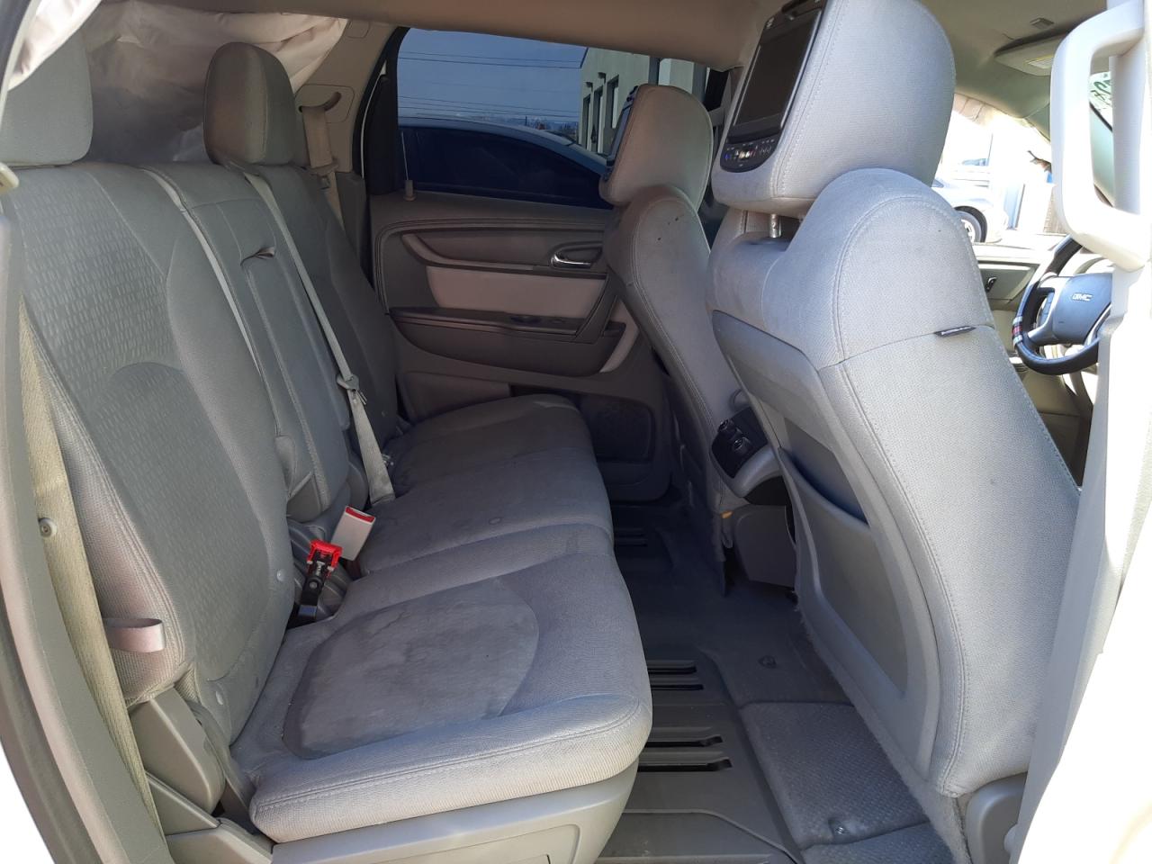 Photo 6 from auction – 2016 GMC ACADIA SLE with VIN 1GKKRNEDXGJ141481