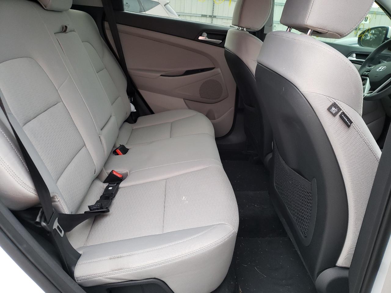 Photo 6 from auction – 2020 HYUNDAI TUCSON LIM with VIN KM8J33A42LU114847