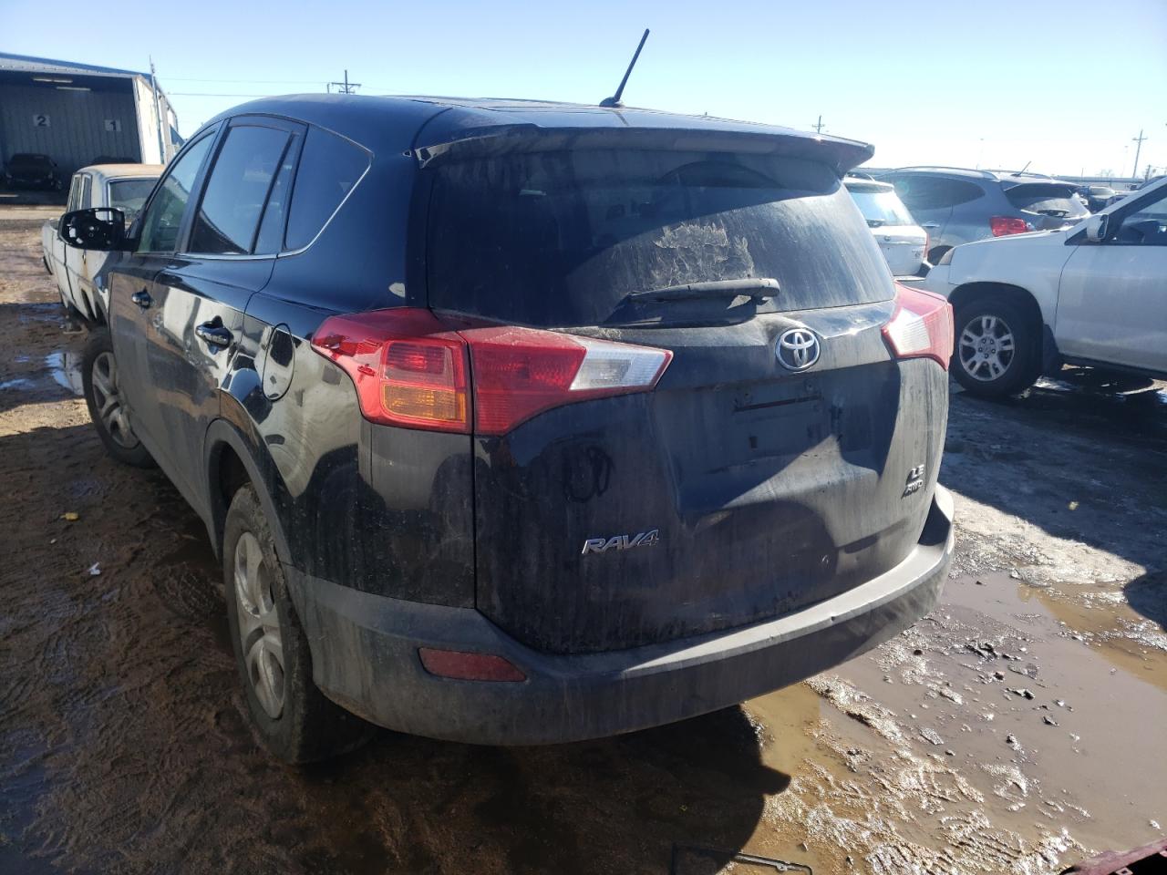 Photo 3 from auction – 2015 TOYOTA RAV4 LE with VIN 2T3BFREV8FW405351