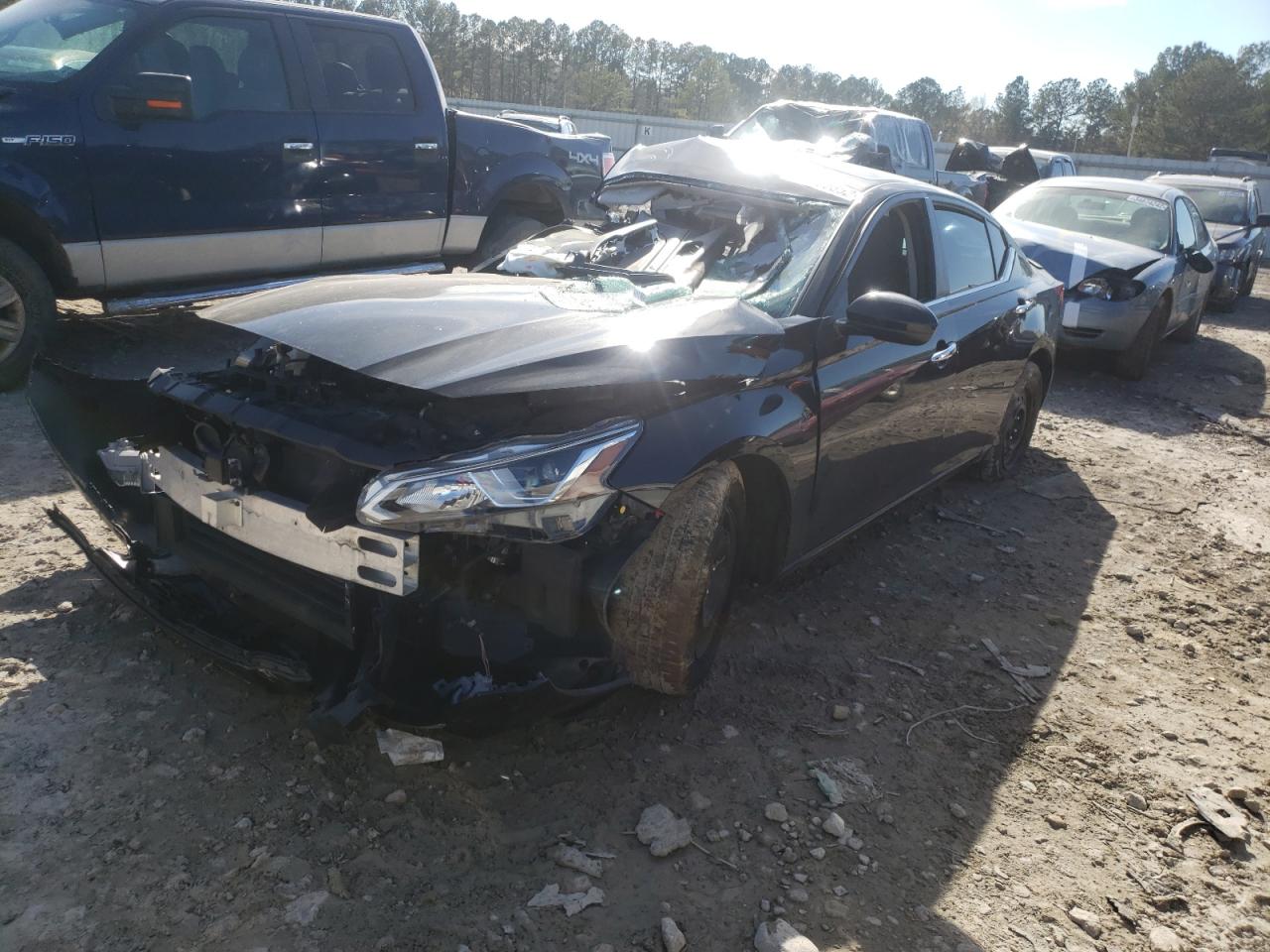 Photo 2 from auction – 2020 NISSAN ALTIMA S with VIN 1N4BL4BVXLC196375