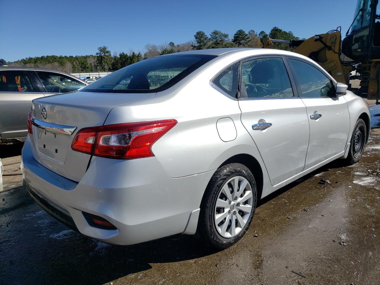 Photo 4 from auction – 2016 NISSAN SENTRA S with VIN 3N1AB7AP1GL683040