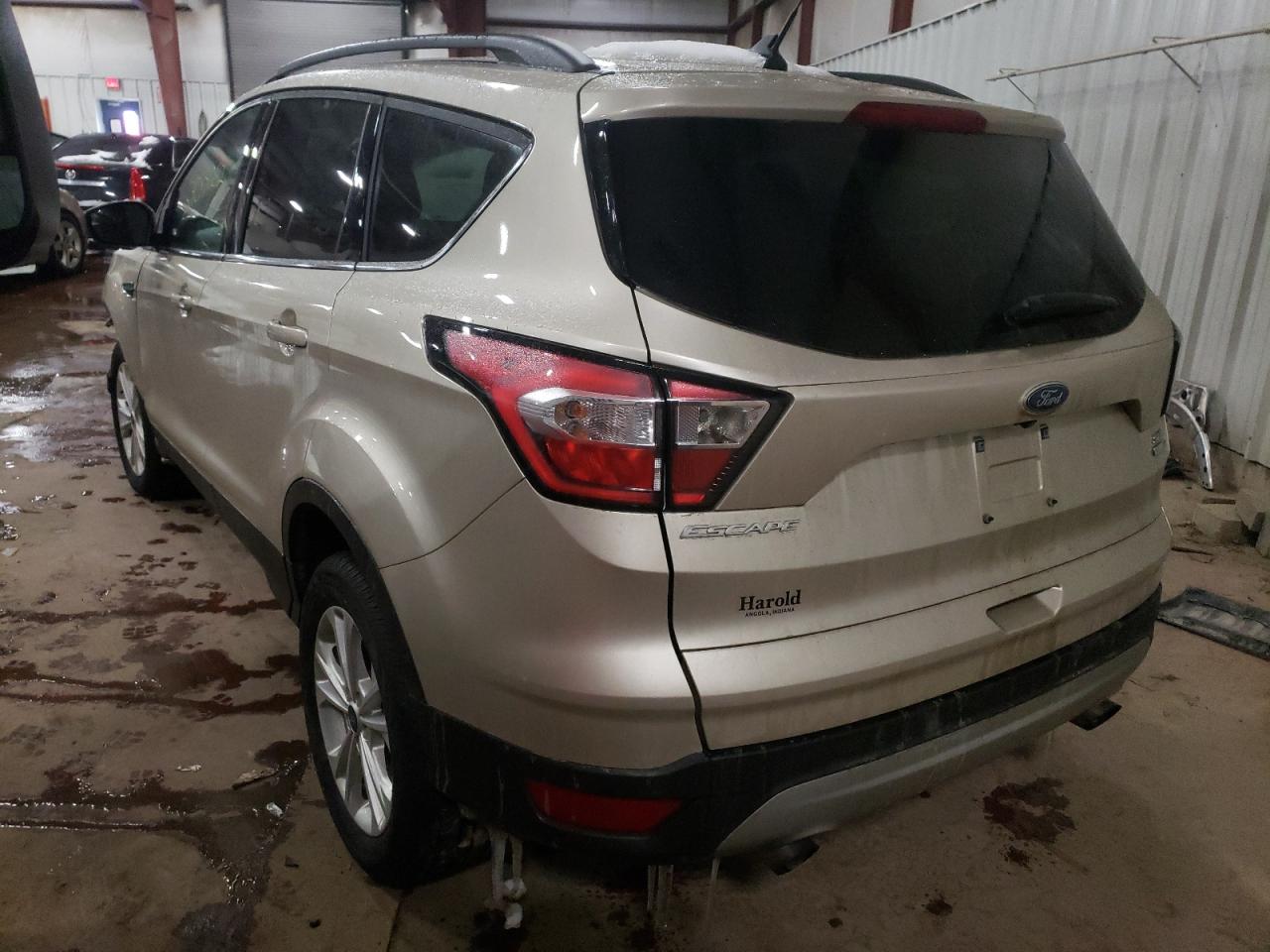 Photo 3 from auction – 2018 FORD ESCAPE SEL with VIN 1FMCU9HD7JUB87742