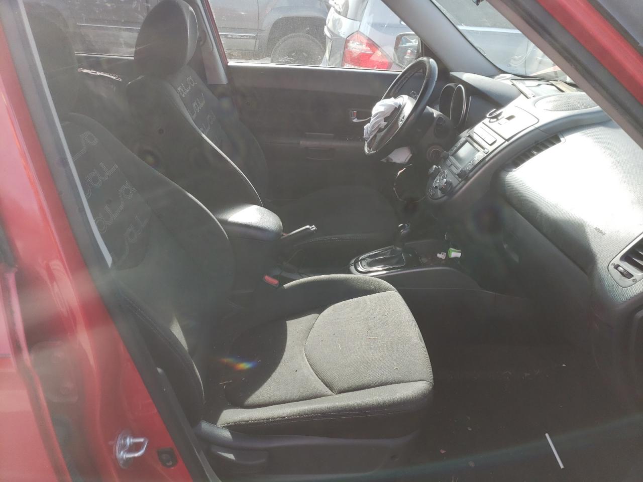 Photo 5 from auction – 2013 KIA SOUL + with VIN KNDJT2A61D7549732