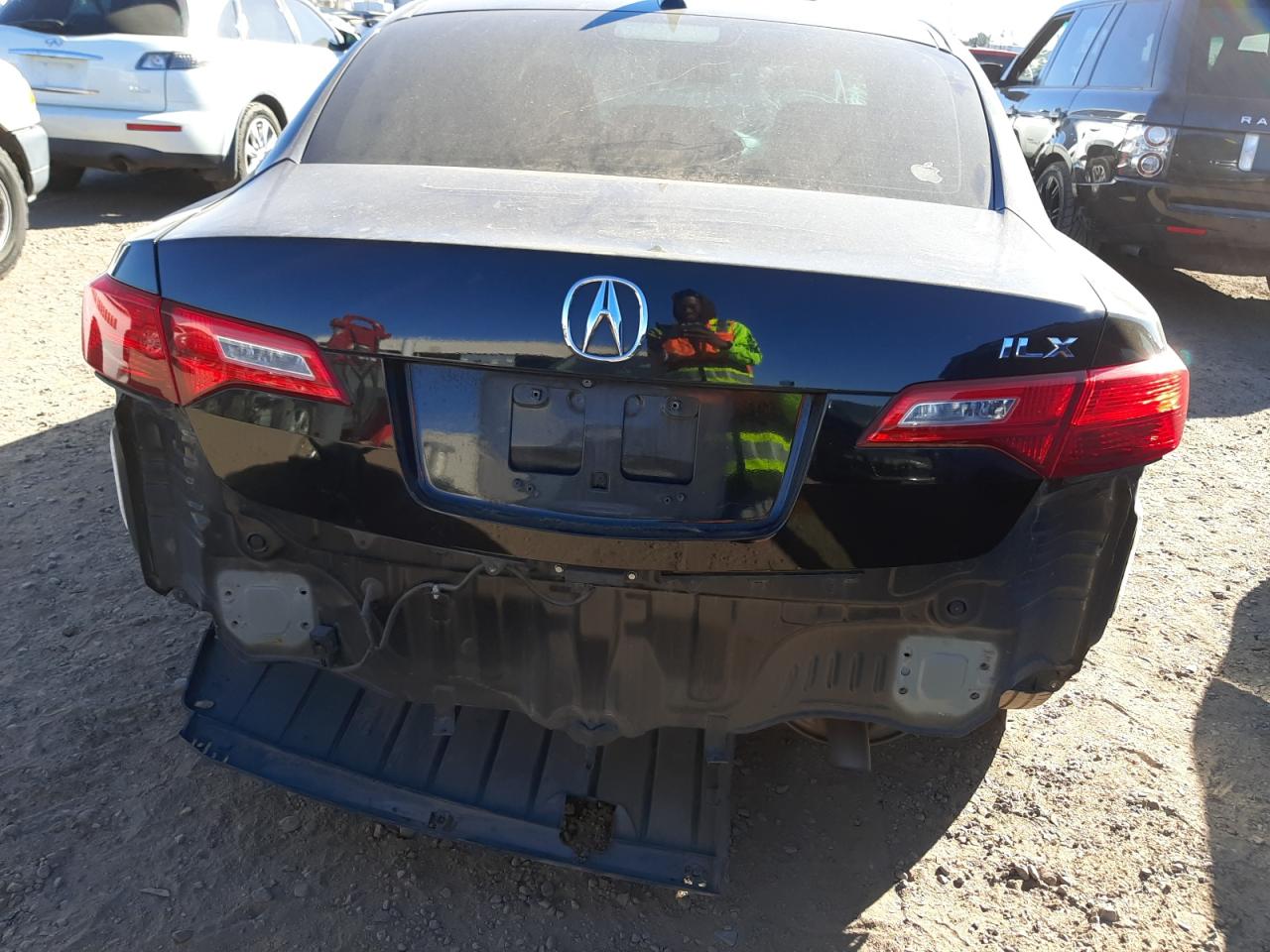 Photo 9 from auction – 2014 ACURA ILX 24 PRE with VIN 19VDE2E52EE000186