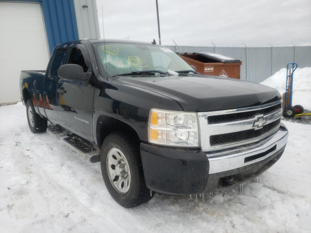 CHEVROLET SILVERADO 2010 with VIN 1GCSKREA5AZ196877 - Photo from auction