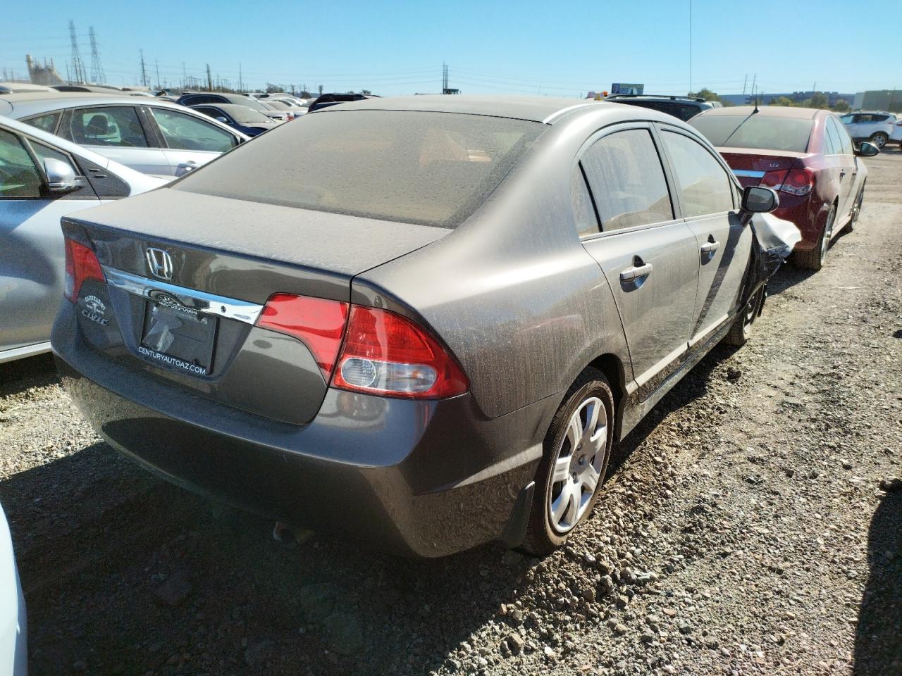 Photo 4 from auction – 2010 HONDA CIVIC LX with VIN 19XFA1F50AE050101