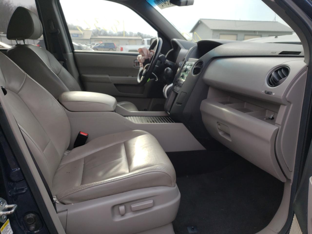 Photo 5 from auction – 2011 HONDA PILOT EXL with VIN 5FNYF4H50BB001808