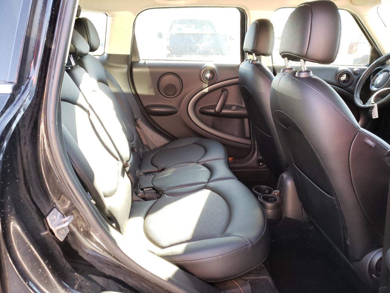 Photo 6 from auction – 2016 MINI COOPER S C with VIN WMWZC5C53GWT39052