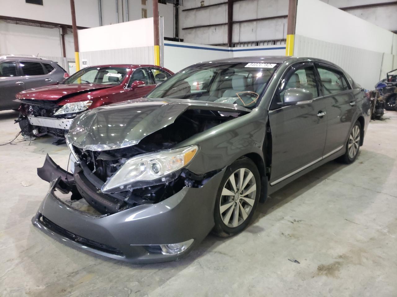 Photo 2 from auction – 2011 TOYOTA AVALON BAS with VIN 4T1BK3DB0BU432787