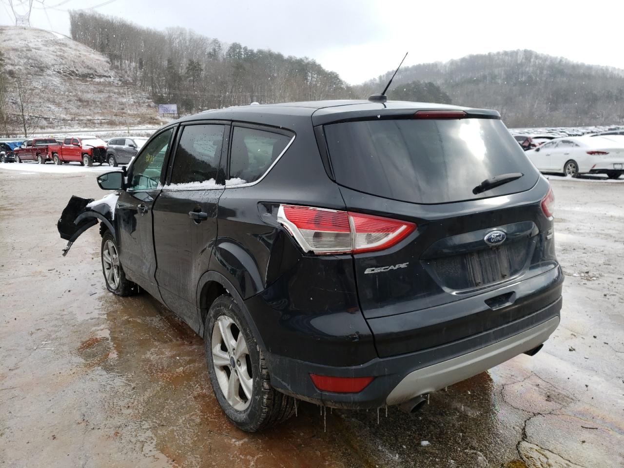 Photo 3 from auction – 2015 FORD ESCAPE SE with VIN 1FMCU9G92FUA67593