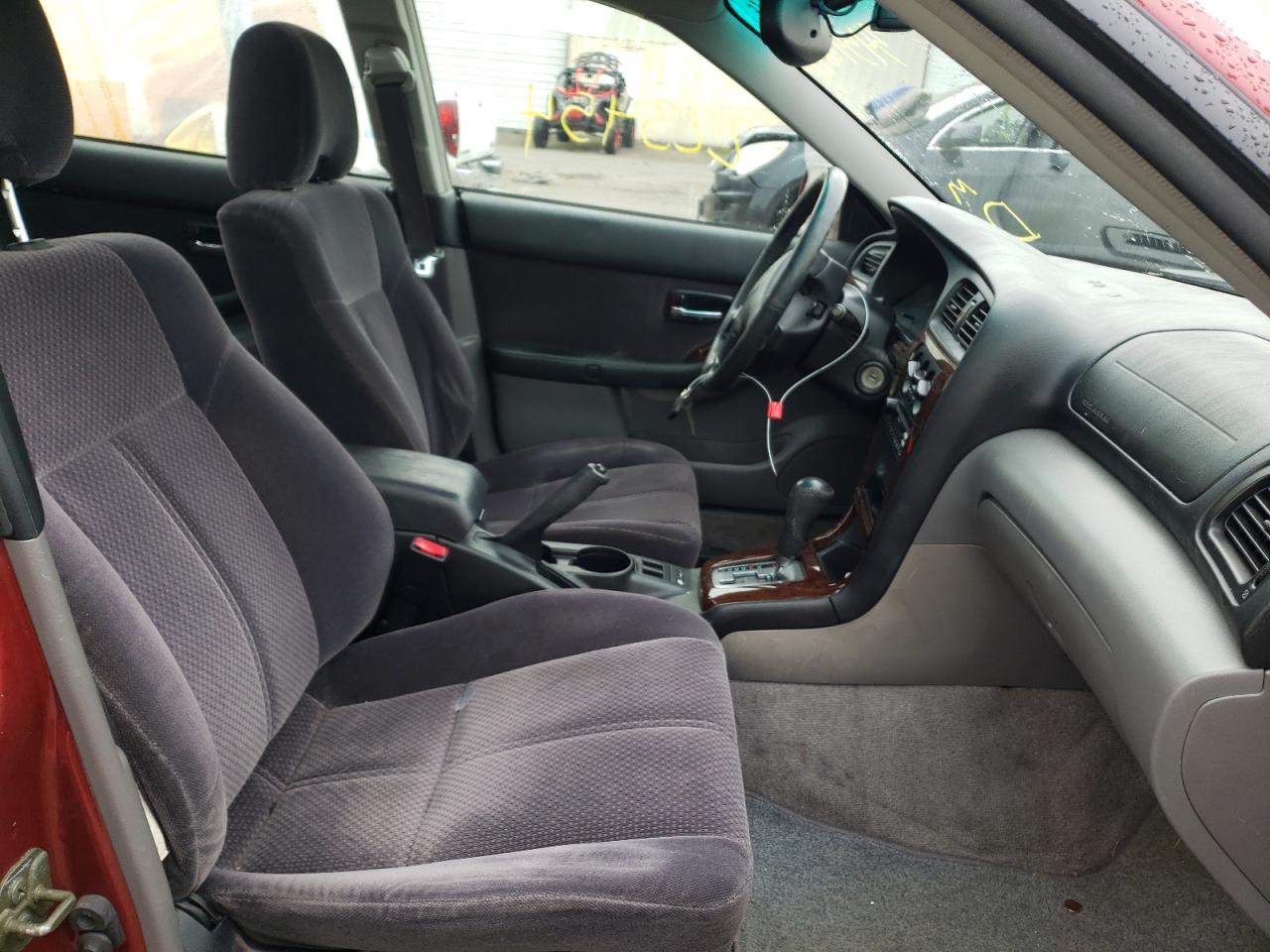 Photo 5 from auction – 2003 SUBARU LEGACY L with VIN 4S3BH635137306437