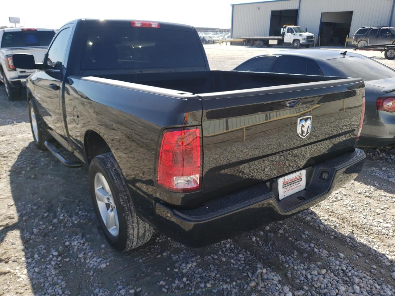 Photo 3 from auction – 2015 RAM 1500 ST with VIN 3C6JR6AG8FG707870