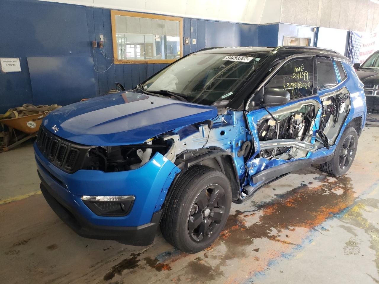 Photo 2 from auction – 2019 JEEP COMPASS LA with VIN 3C4NJDBB6KT689170