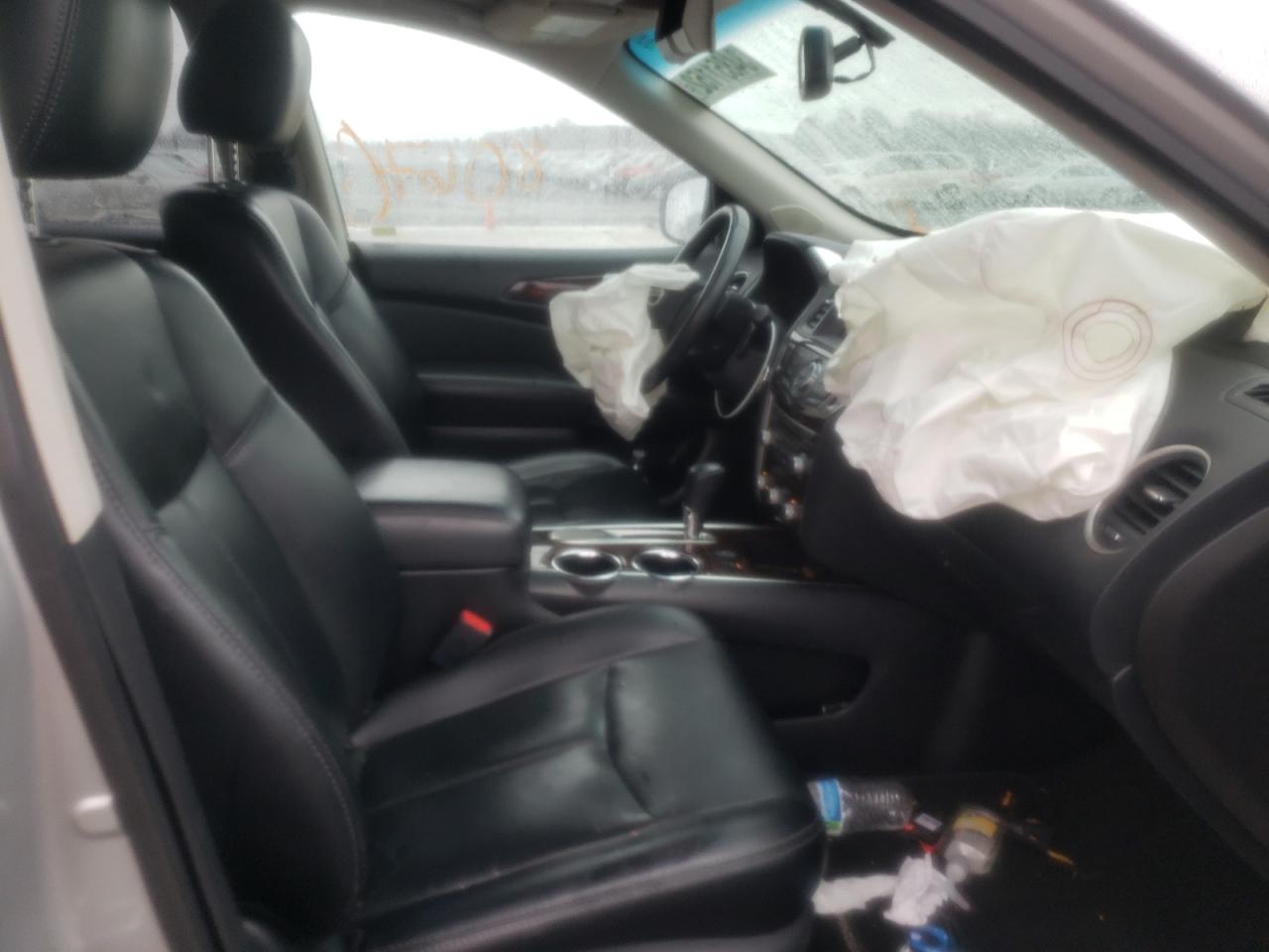 Photo 5 from auction – 2014 NISSAN PATHFINDER with VIN 5N1AR2MN5EC731343