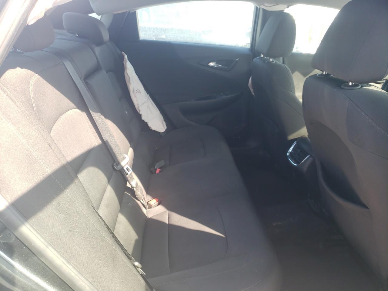 Photo 6 from auction – 2018 CHEVROLET MALIBU LT with VIN 1G1ZD5ST0JF151699