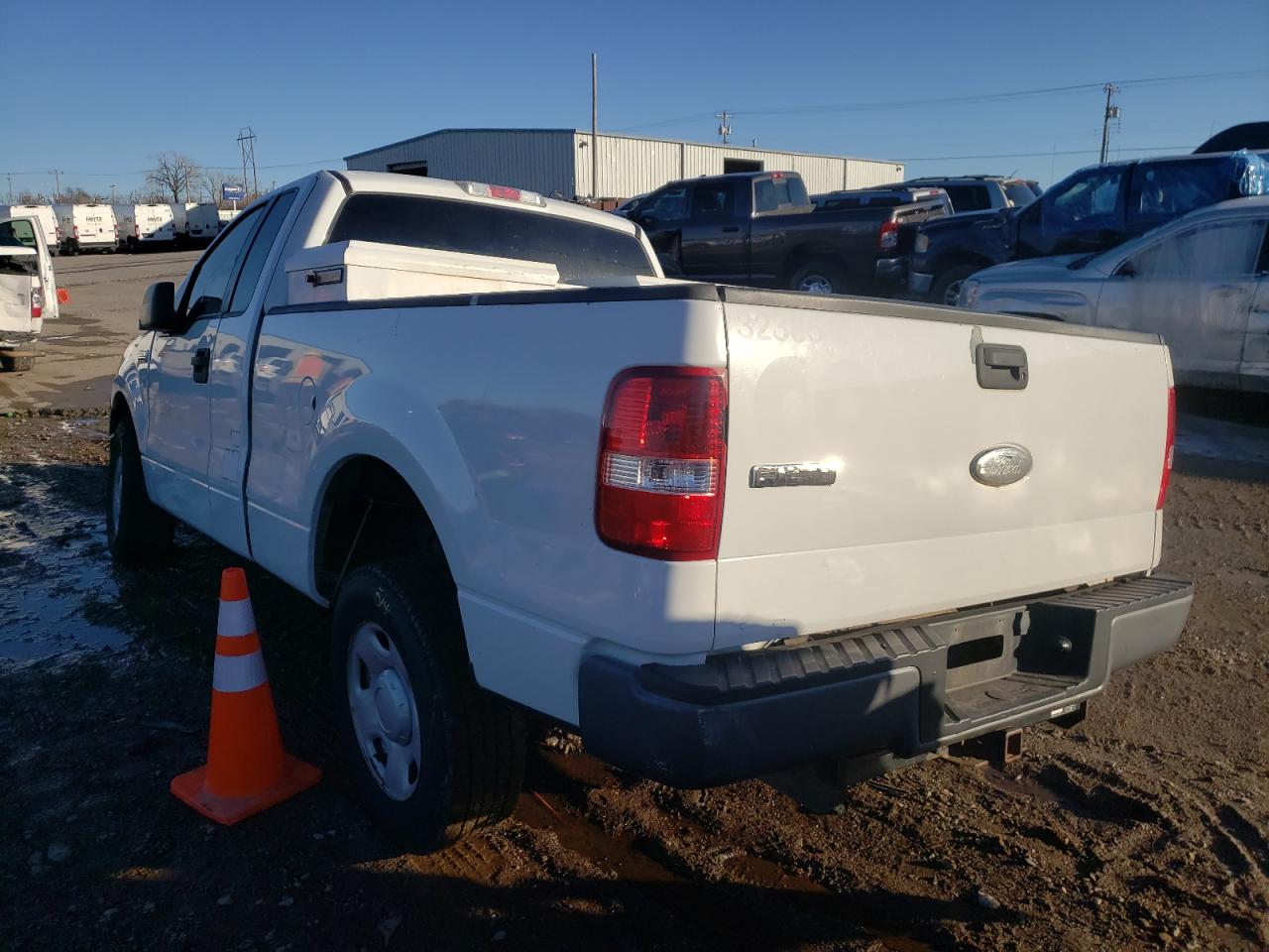 Photo 3 from auction – 2007 FORD F150 with VIN 1FTRF12217KC90452