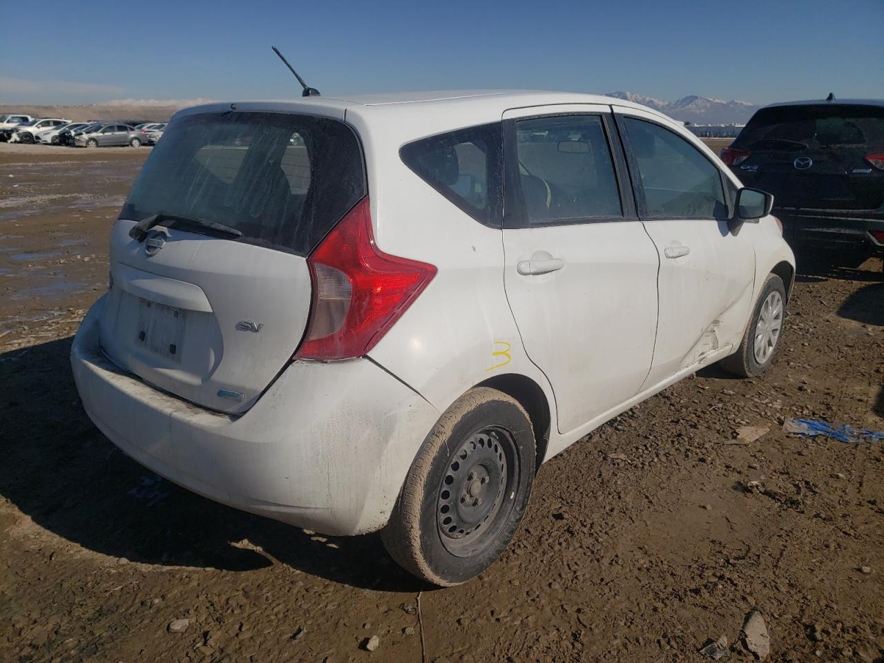 Photo 4 from auction – 2015 NISSAN VERSA NOTE with VIN 3N1CE2CP2FL415306