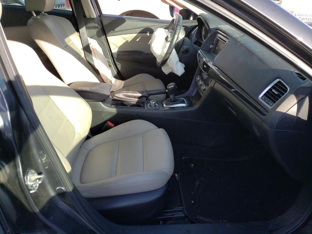 Photo 5 from auction – 2015 MAZDA 6 TOURING with VIN JM1GJ1V5XF1190527