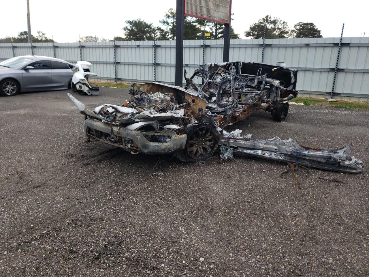 Photo 2 from auction – 2021 FORD F150 SUPER with VIN 1FTEW1E85MFD03867