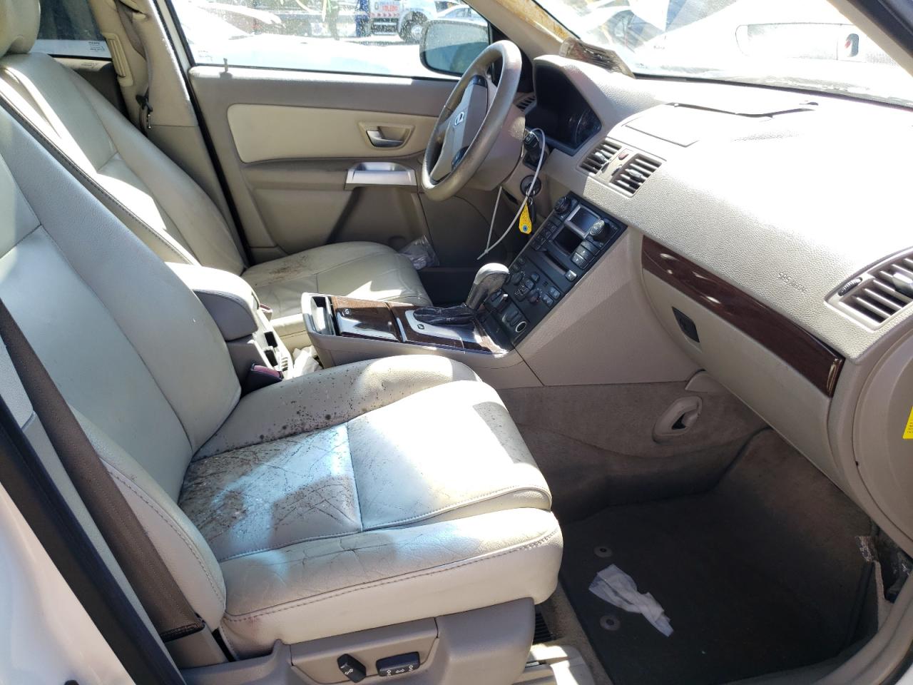Photo 5 from auction – 2003 VOLVO XC90 with VIN YV1CM59H031019180