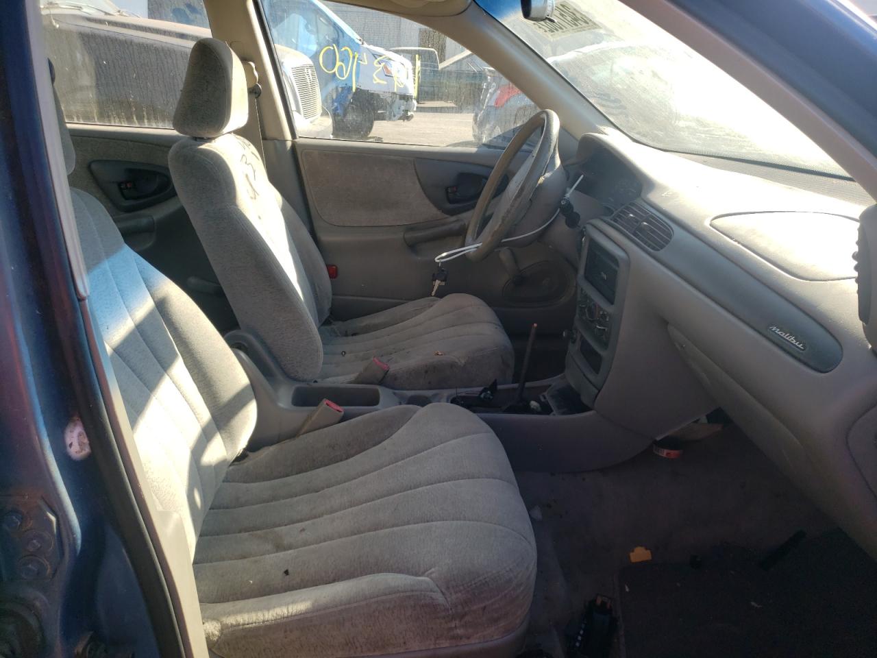 Photo 5 from auction – 1997 CHEVROLET MALIBU with VIN 1G1ND52M7VY133220