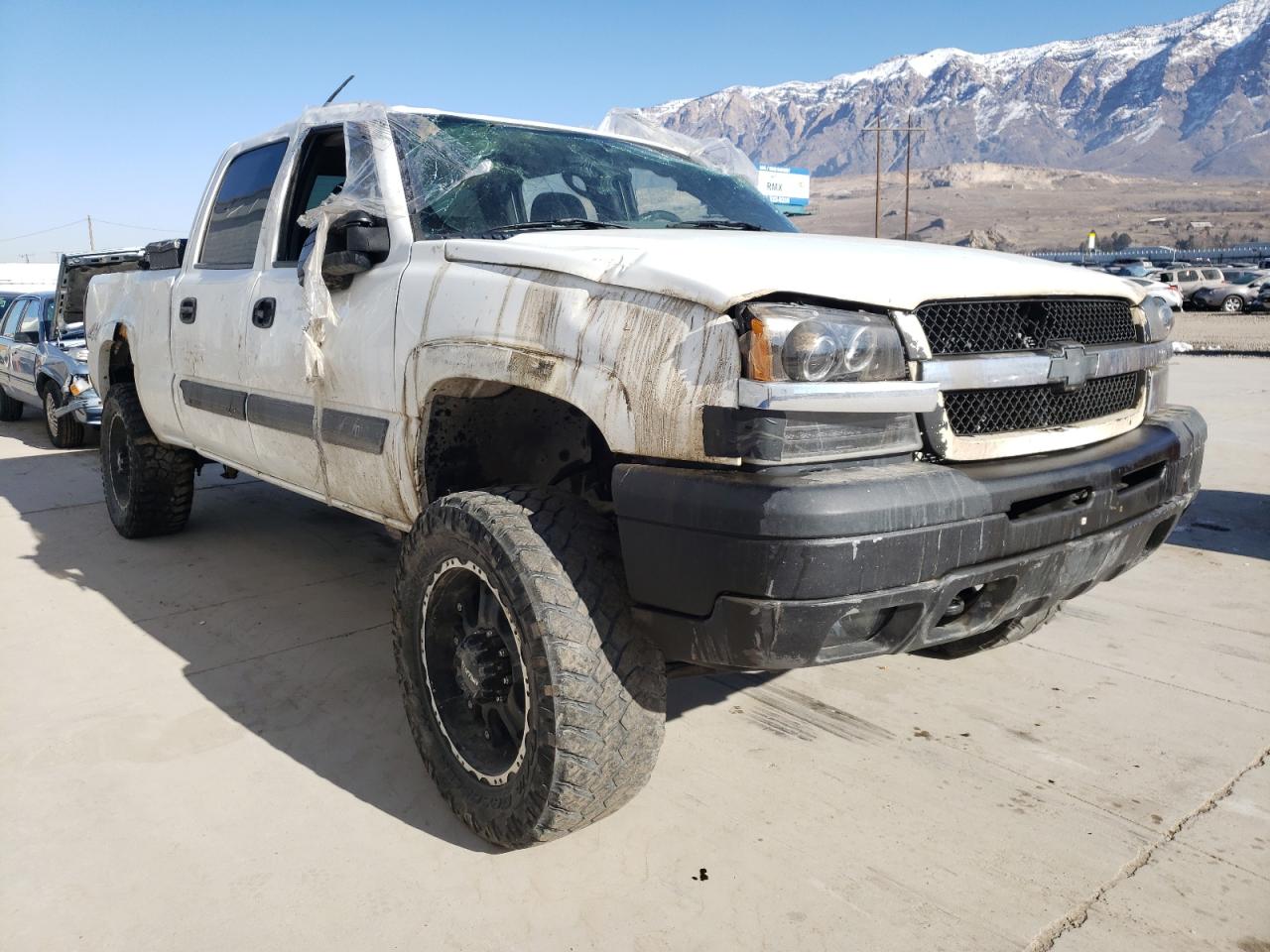 CHEVROLET SILVERADO 2003 with VIN 1GCGK13U83F224096 - Photo from auction