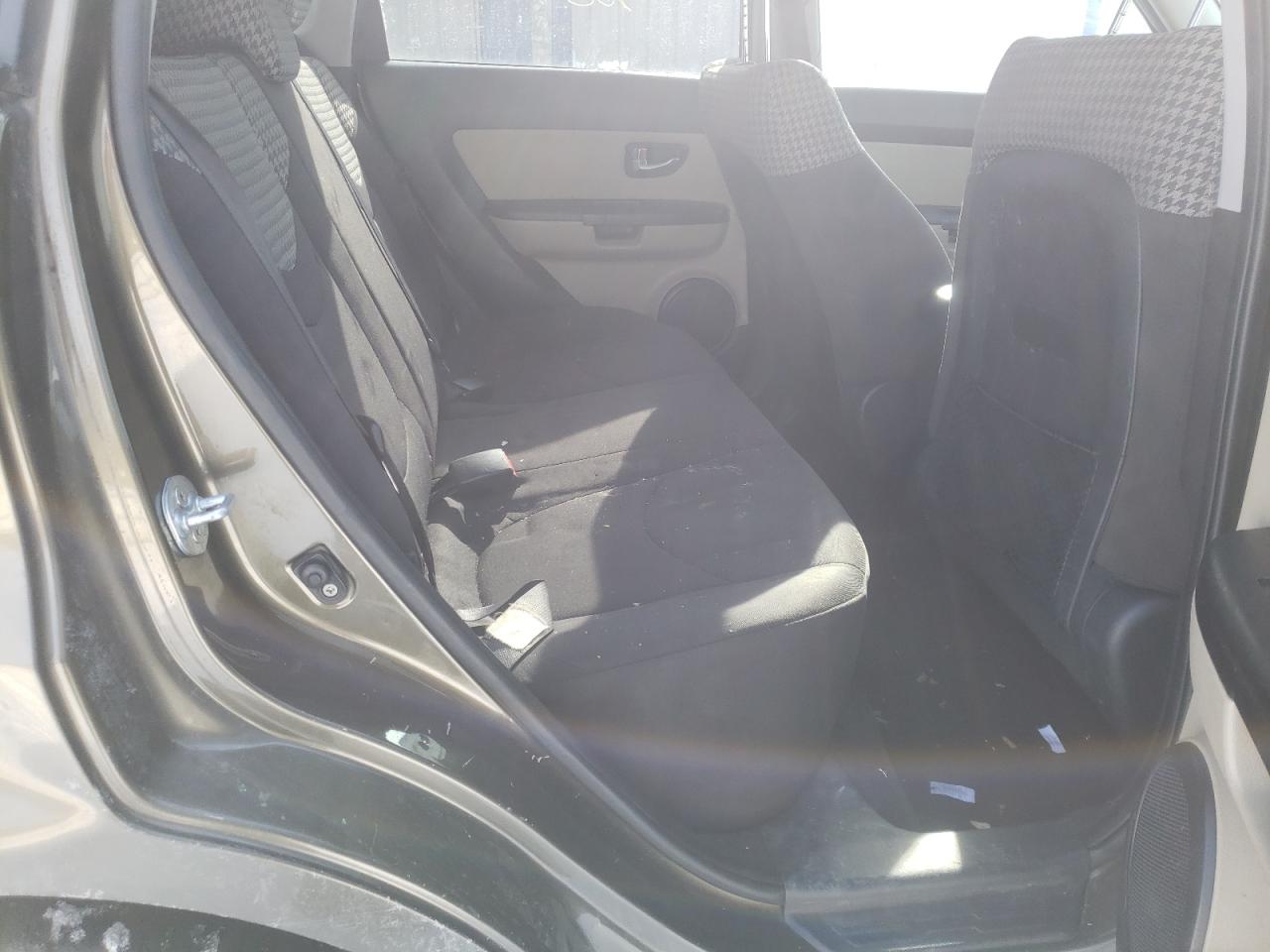 Photo 6 from auction – 2013 KIA SOUL + with VIN KNDJT2A69D7490655