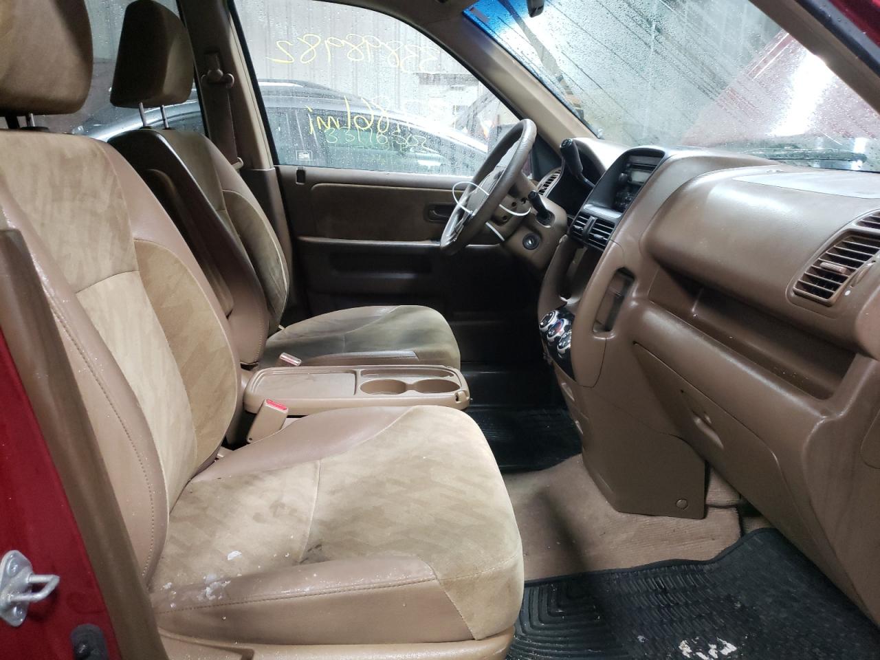 Photo 5 from auction – 2002 HONDA CR-V with VIN JHLRD78842C048281