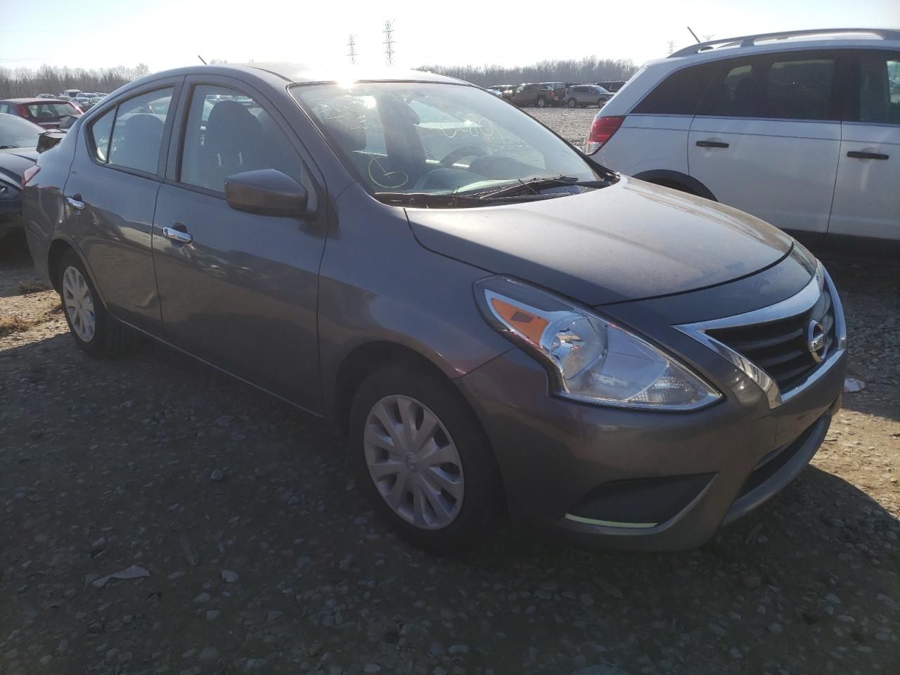 NISSAN VERSA S 2017 with VIN 3N1CN7AP5HL899832 - Photo from auction