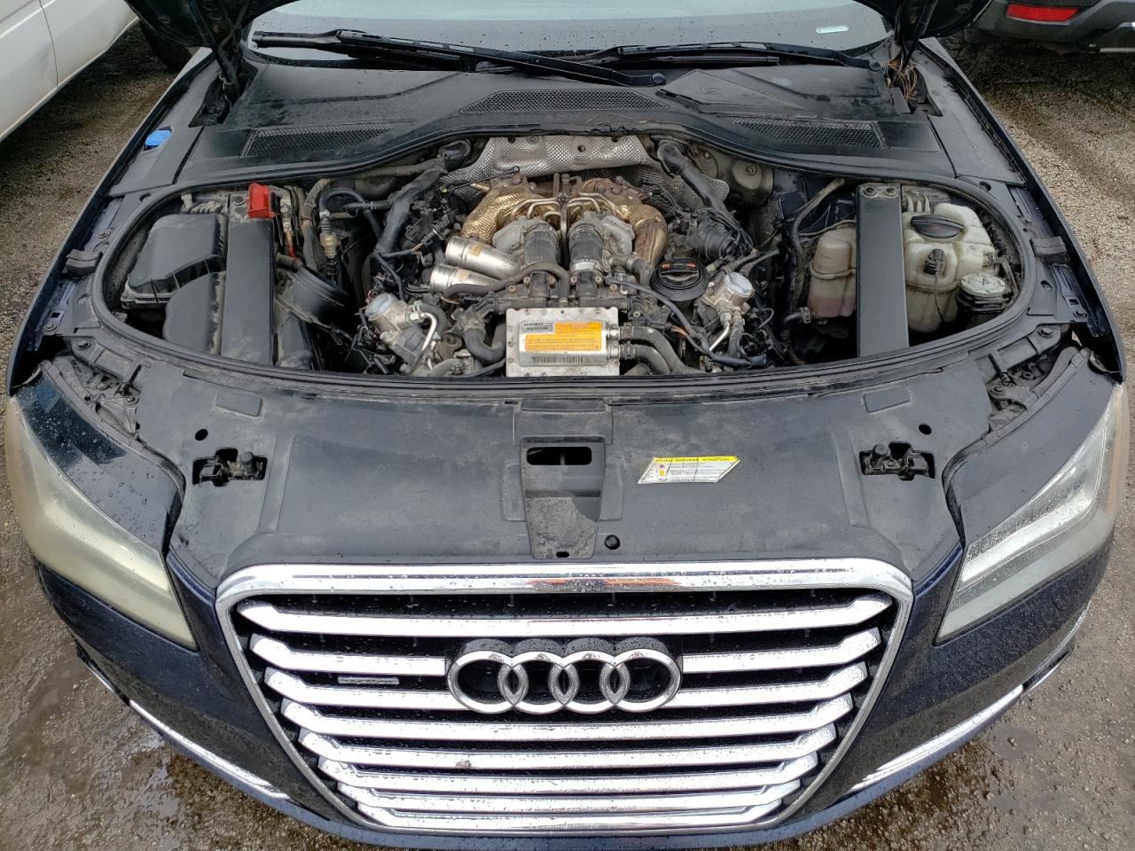 Photo 7 from auction – 2013 AUDI A8 L QUATT with VIN WAUR2AFD4DN015205