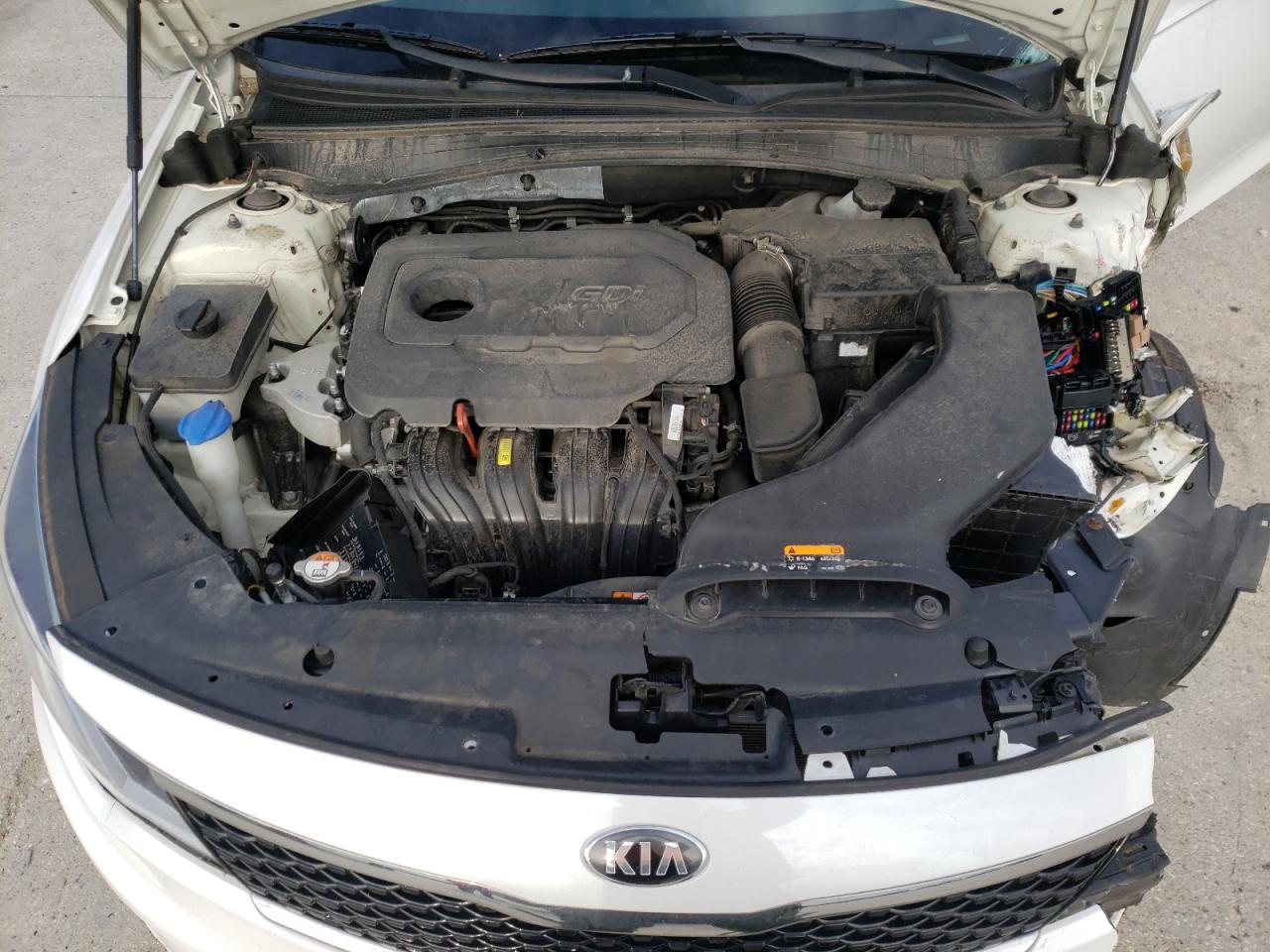 Photo 7 from auction – 2016 KIA OPTIMA LX with VIN KNAGT4L35G5070011