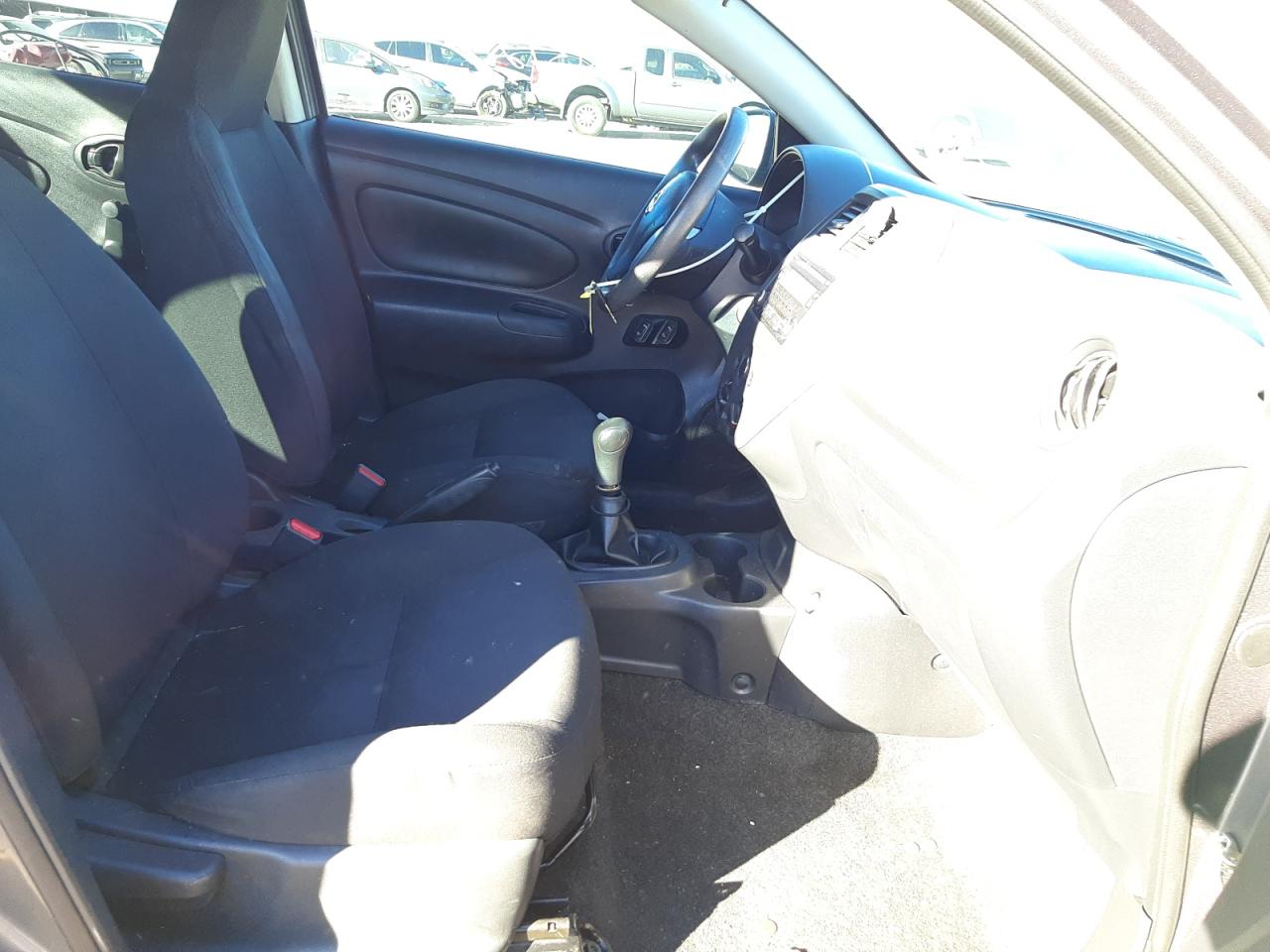 Photo 5 from auction – 2017 NISSAN VERSA S with VIN 3N1CN7AP0HL855897